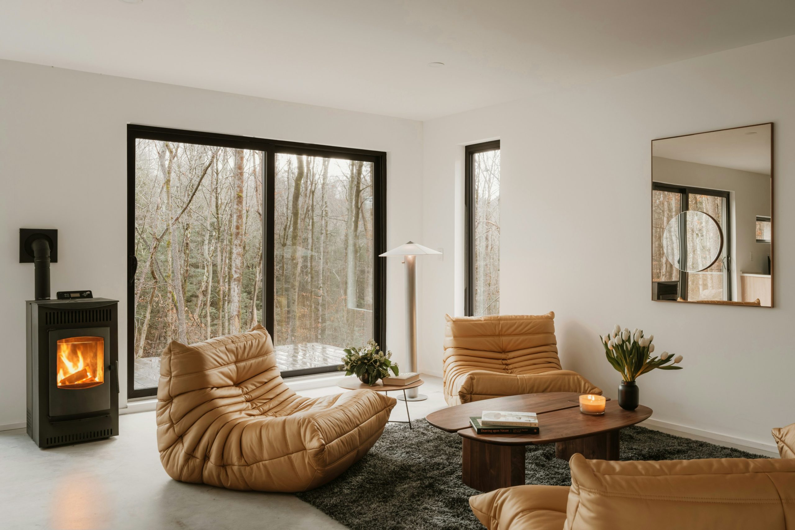 living room featuring a fireplace
